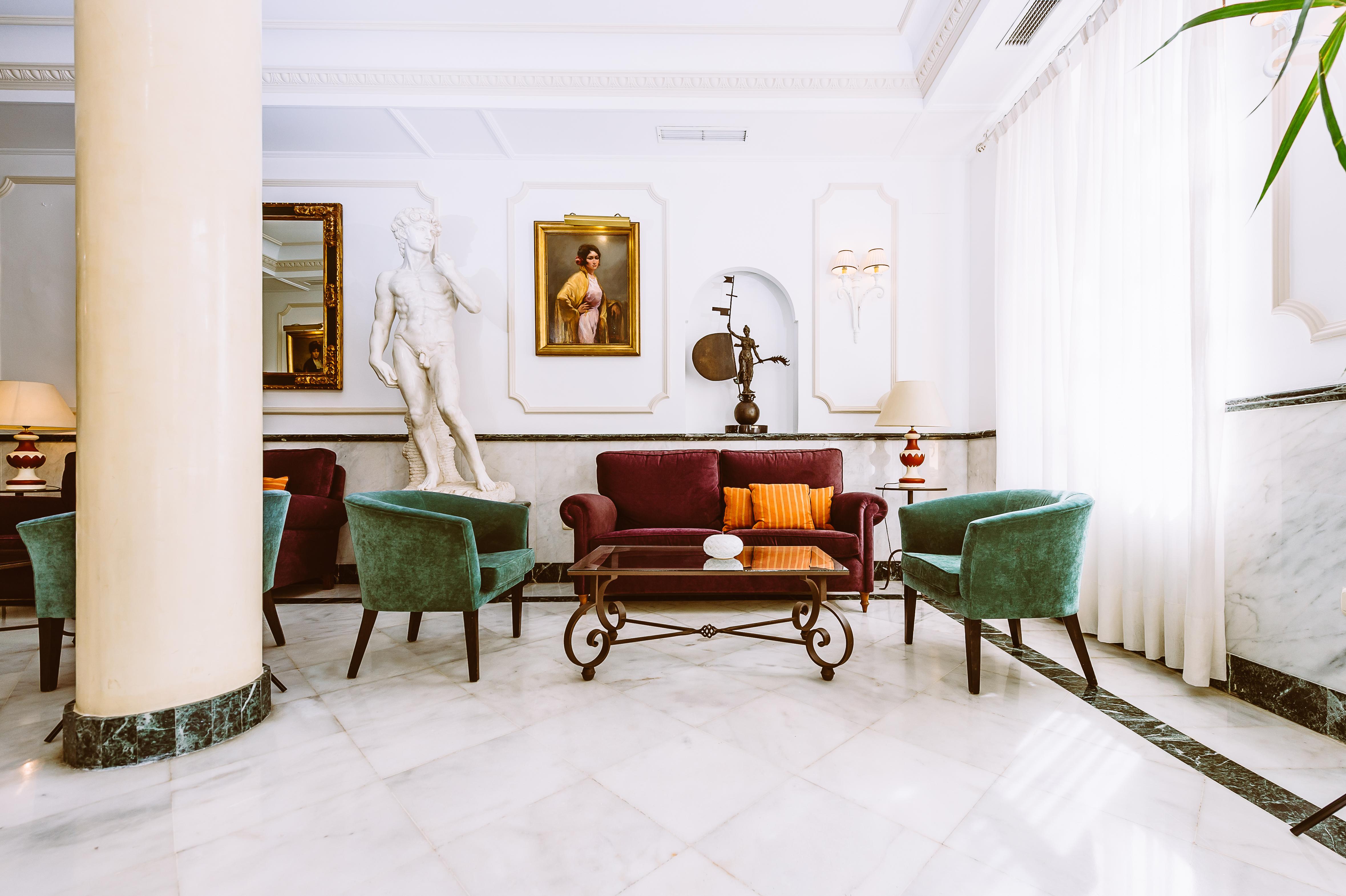 Basic Hotel Dona Manuela Seville Luaran gambar