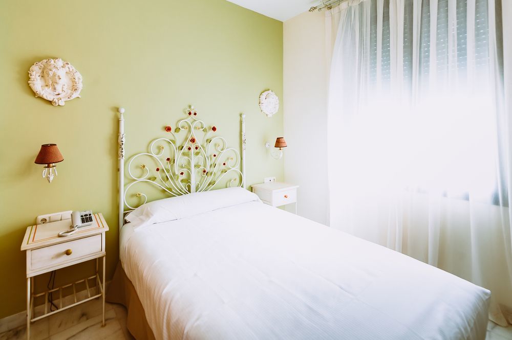 Basic Hotel Dona Manuela Seville Luaran gambar